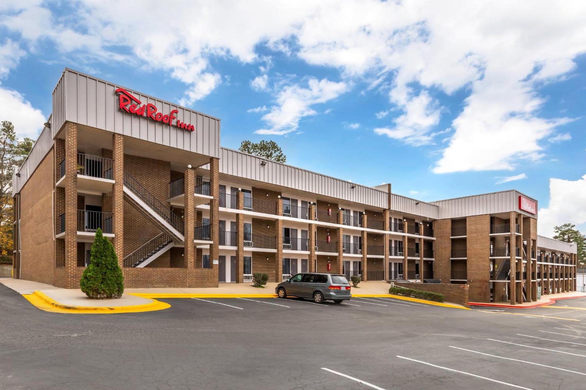 Red Roof Inn Raleigh Northeast - Downtown Bagian luar foto